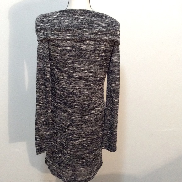 Charming Charlie Black and White Long Sleeve Sweater Dress Size Medium - Picture 3 of 8